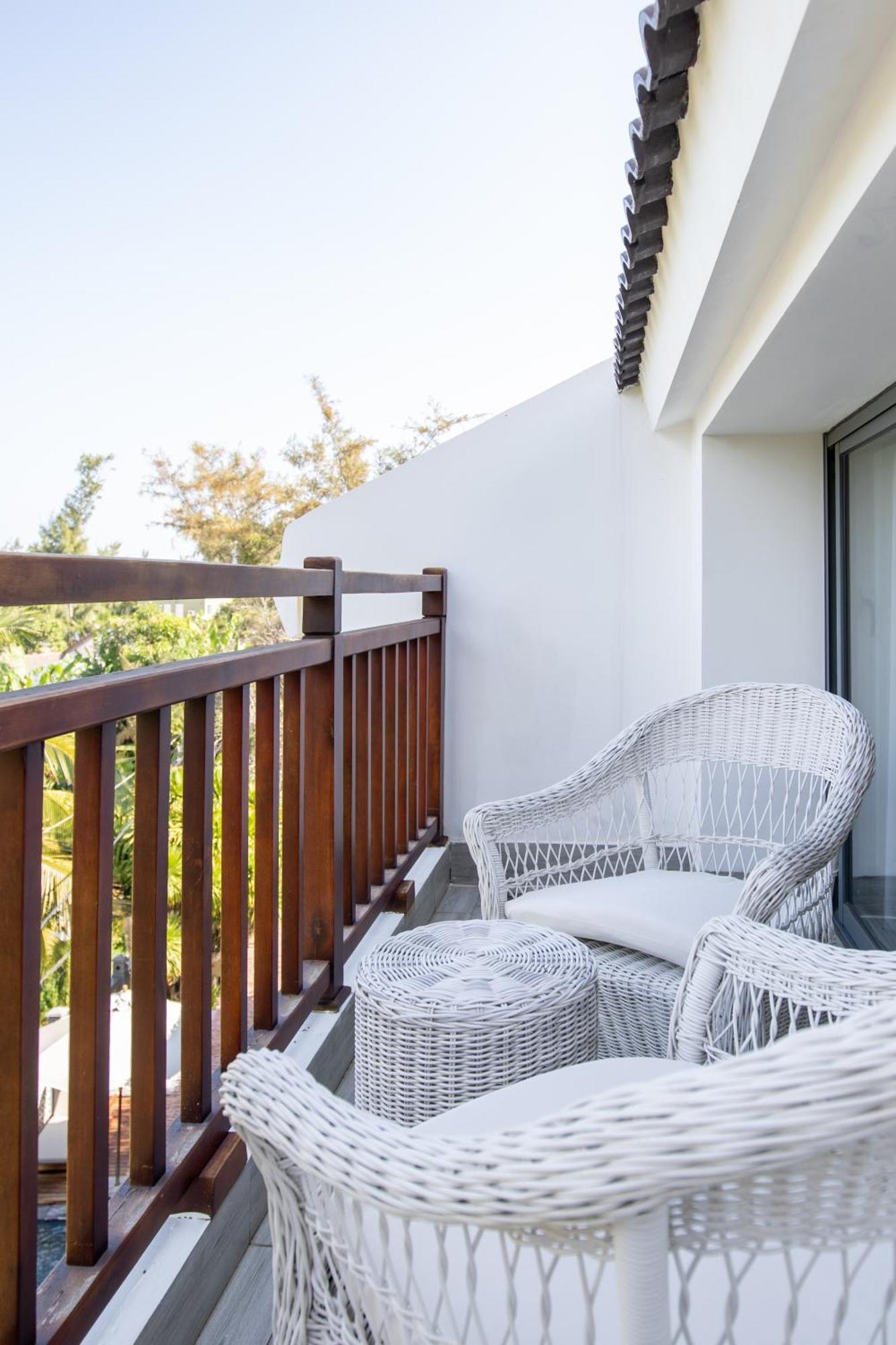 הוי אן The Watermark Beachside Hotel מראה חיצוני תמונה