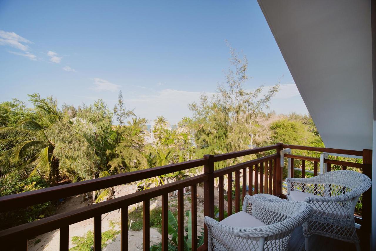 הוי אן The Watermark Beachside Hotel מראה חיצוני תמונה