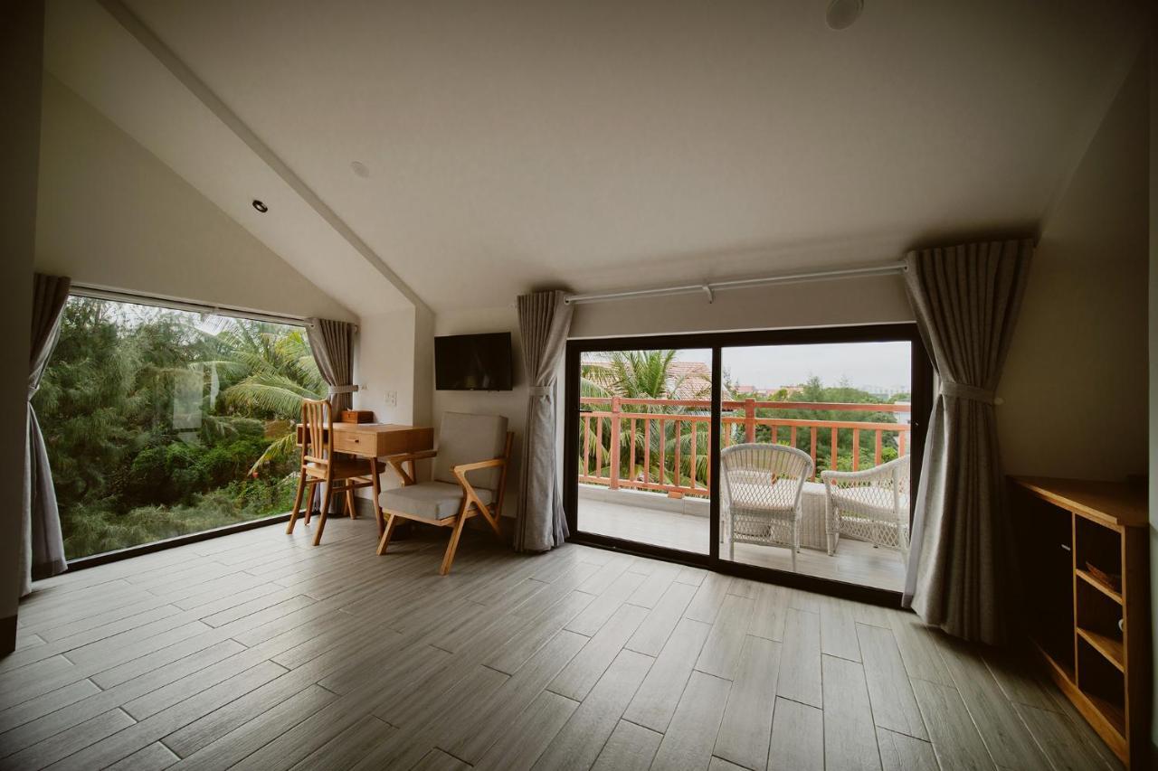 הוי אן The Watermark Beachside Hotel מראה חיצוני תמונה